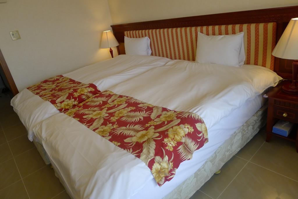 Seaside Hotel The Beach Chatan Ruang foto
