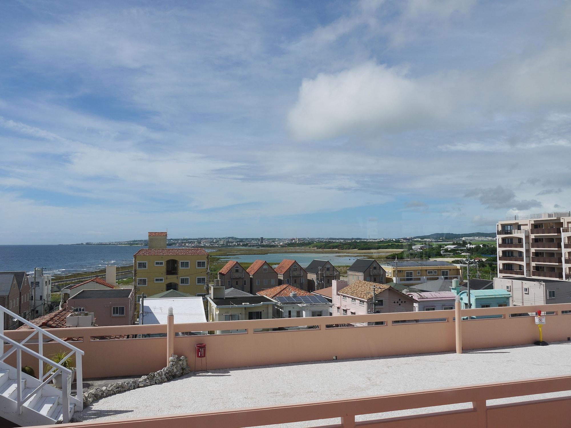 Seaside Hotel The Beach Chatan Bagian luar foto